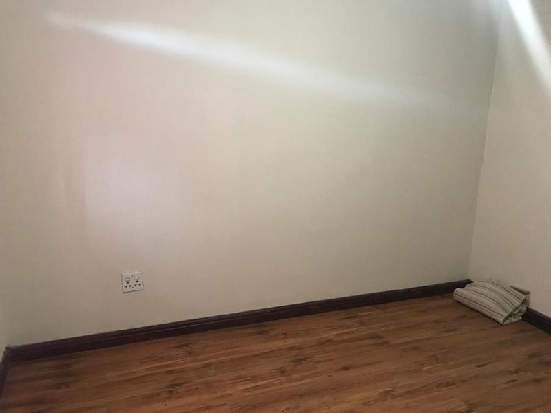 To Let 3 Bedroom Property for Rent in Wynberg Western Cape